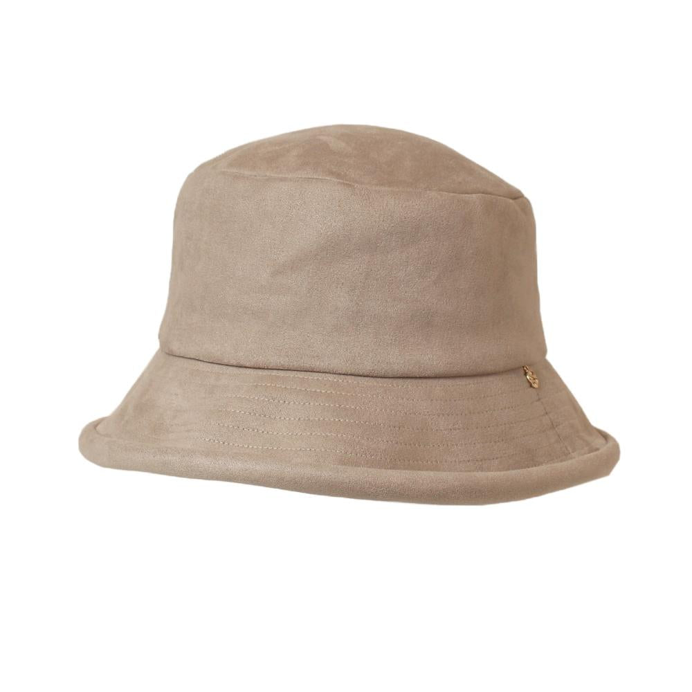 0141_fdb505d6-5614-46c6-b133-