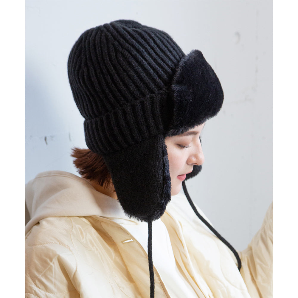 ファー耳付きニット