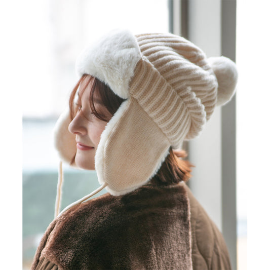 ファー耳付きニット
