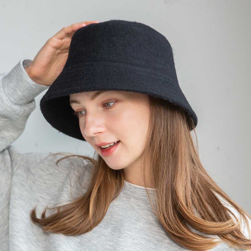 バスクシンプルバケハ