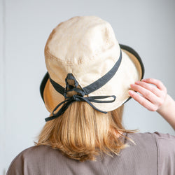 ツバ先配色エッジアップポニーテールハット