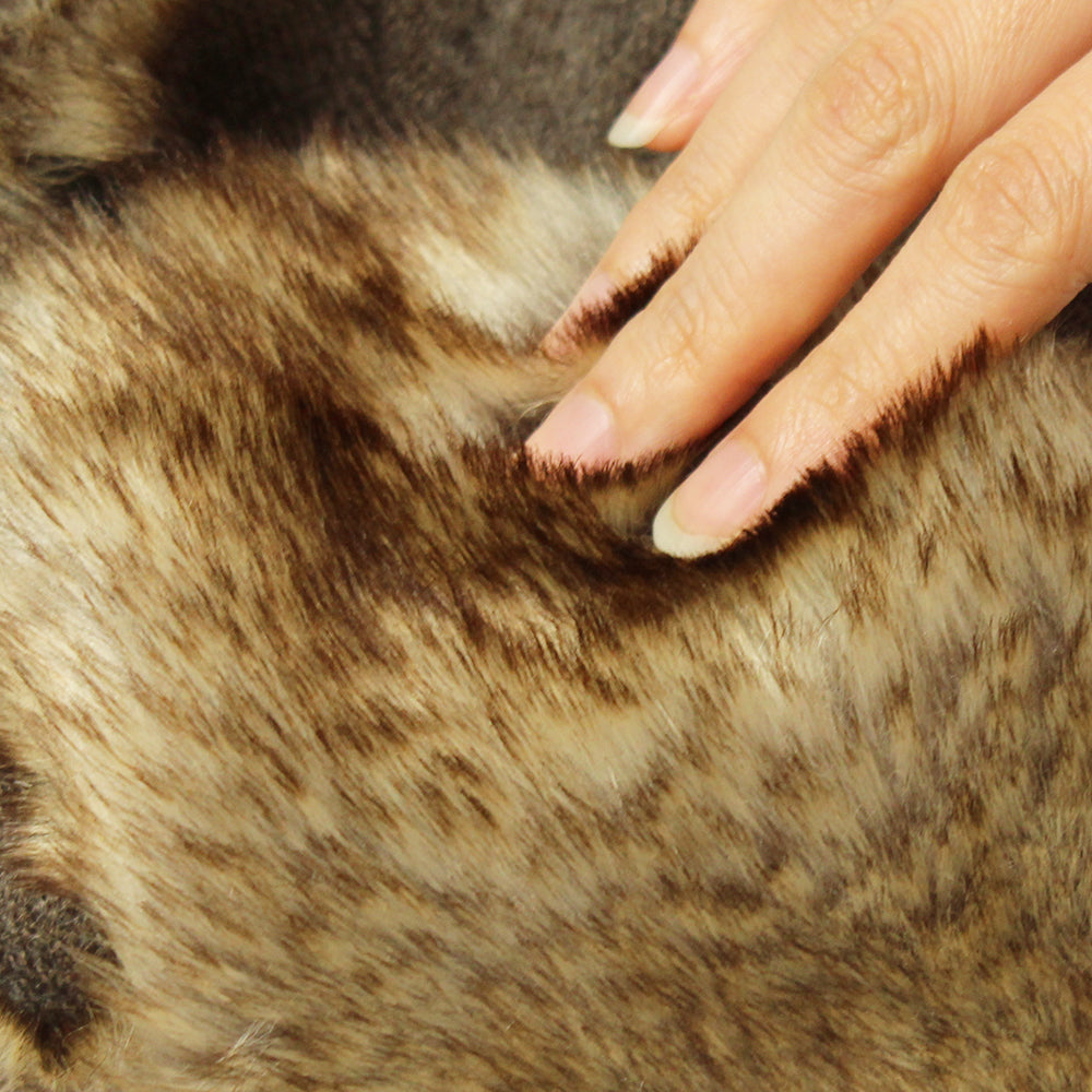 ニット生地フェイクファー付きキャップ