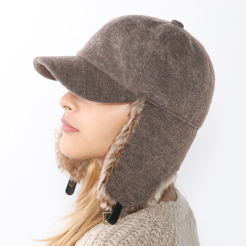 ニット生地フェイクファー付きキャップ