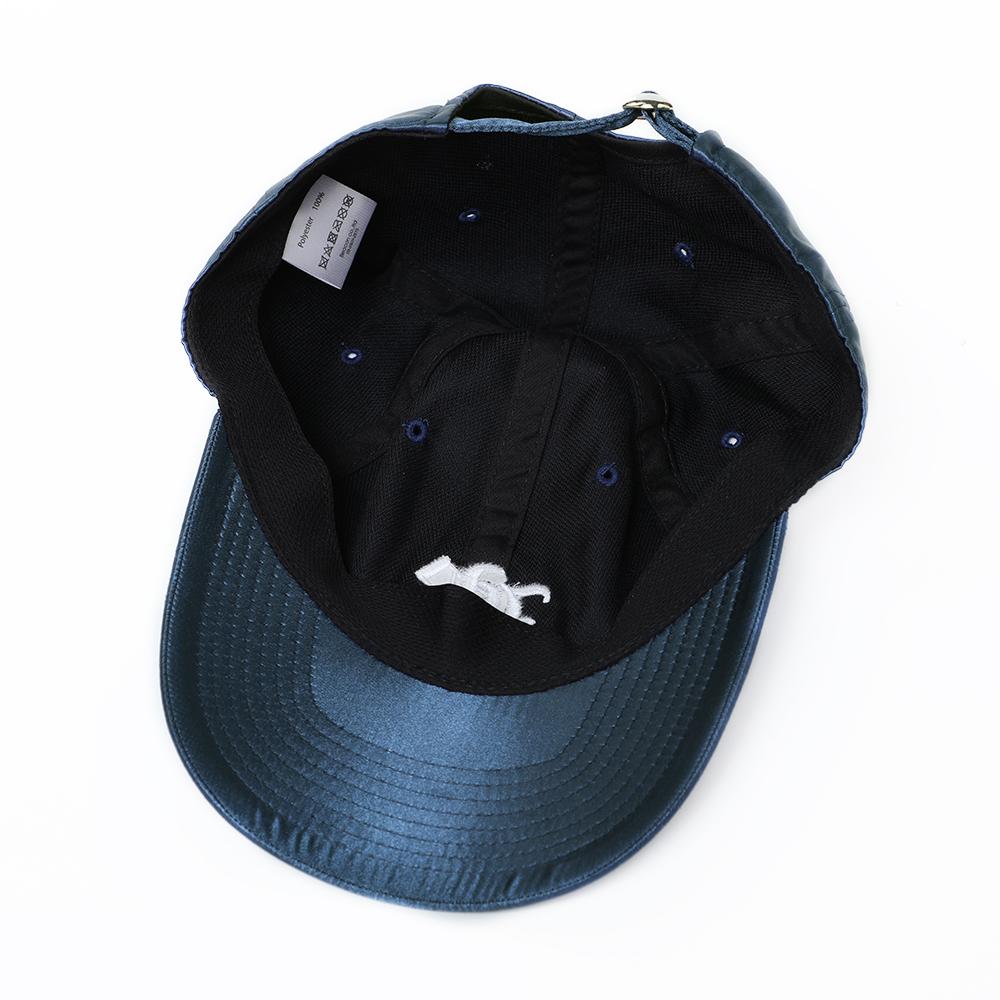 サテンキャップ