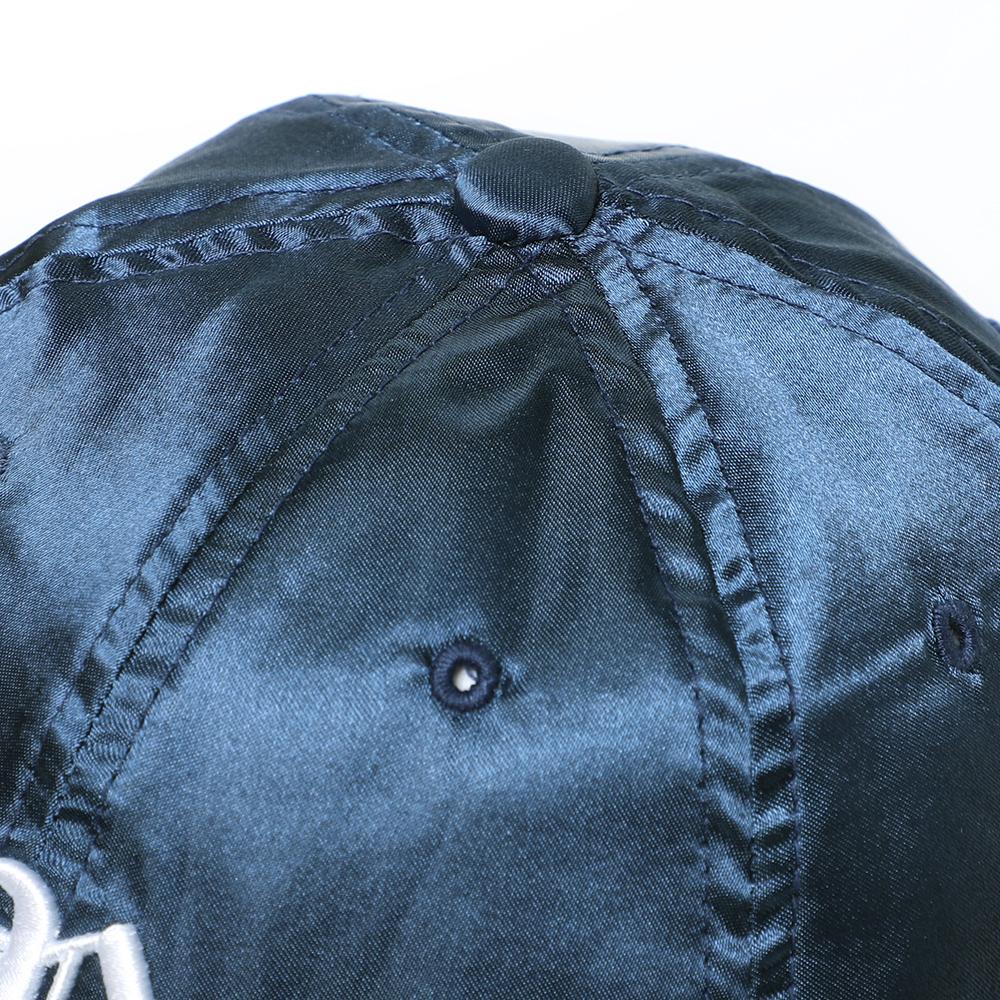 サテンキャップ