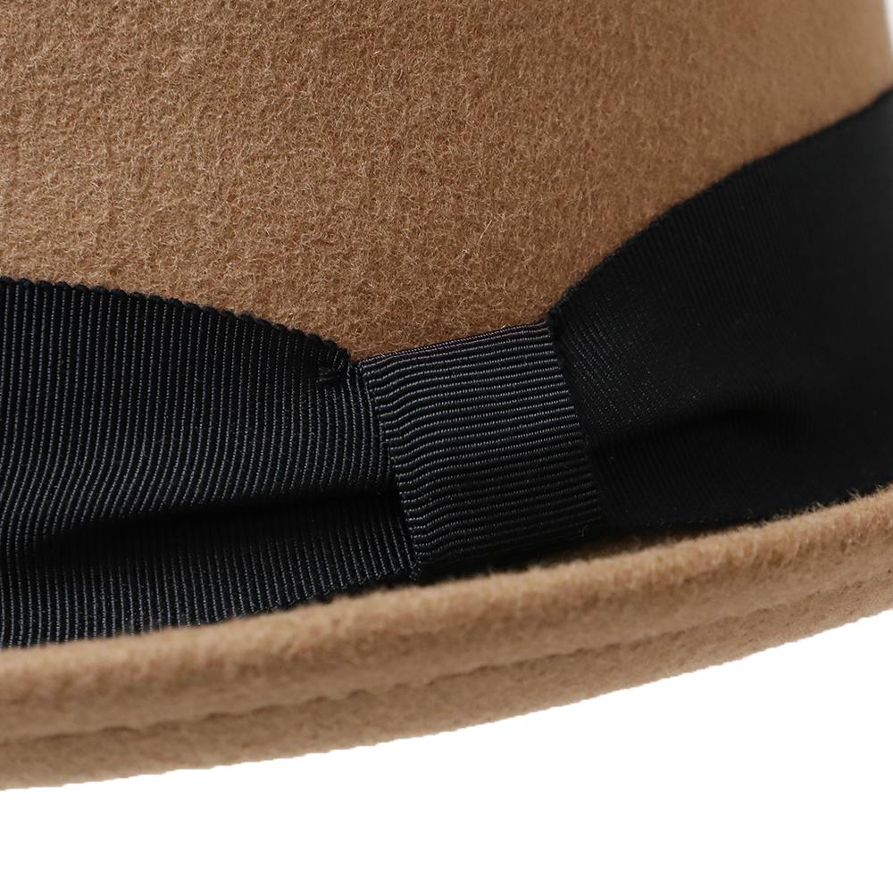 フェルトボーラーハット