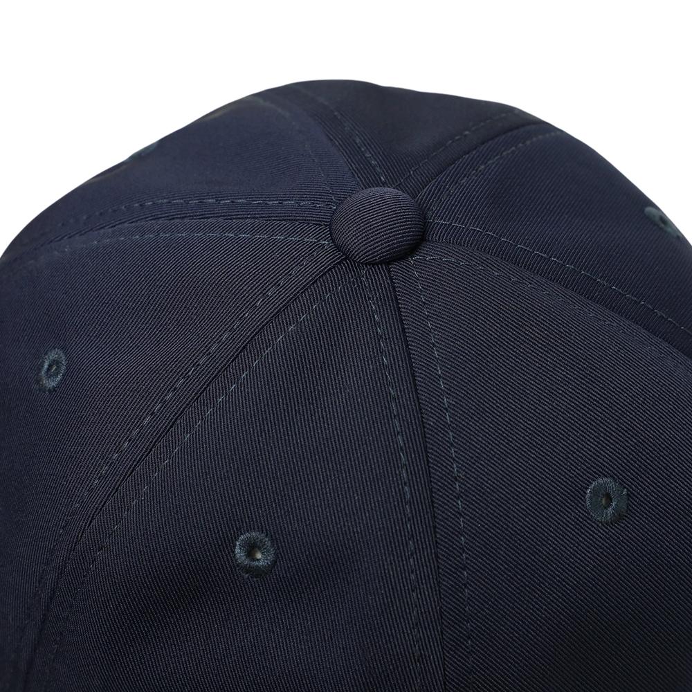 チェーンステッチスクエアロゴキャップ