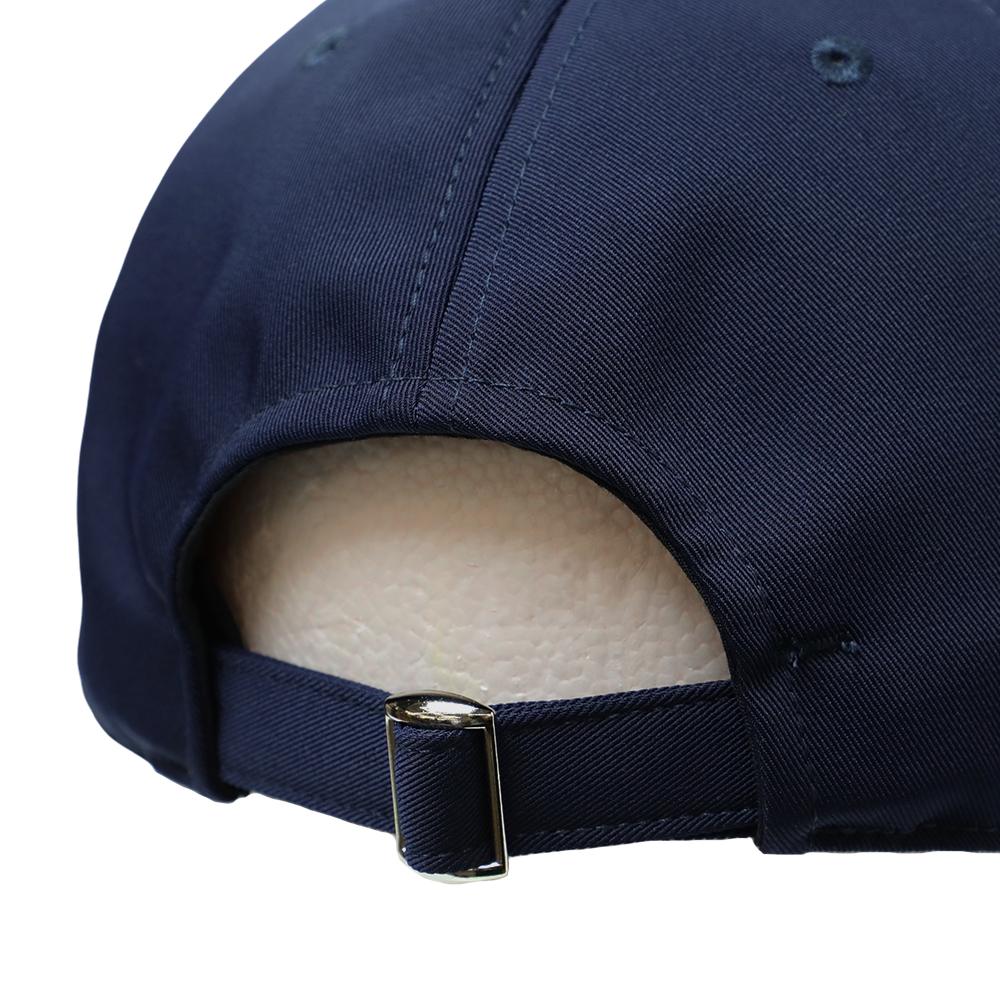 チェーンステッチスクエアロゴキャップ