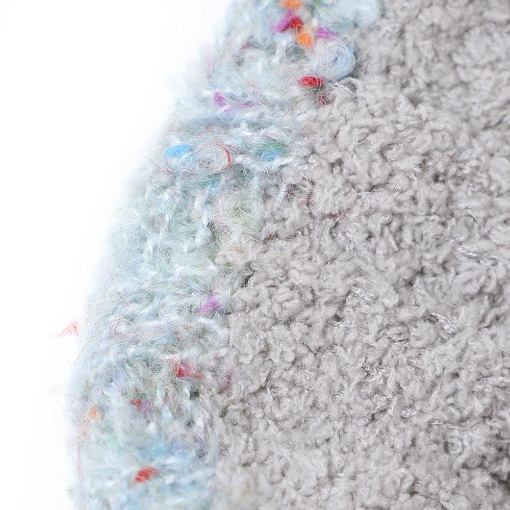 ブークレリブ編みニット