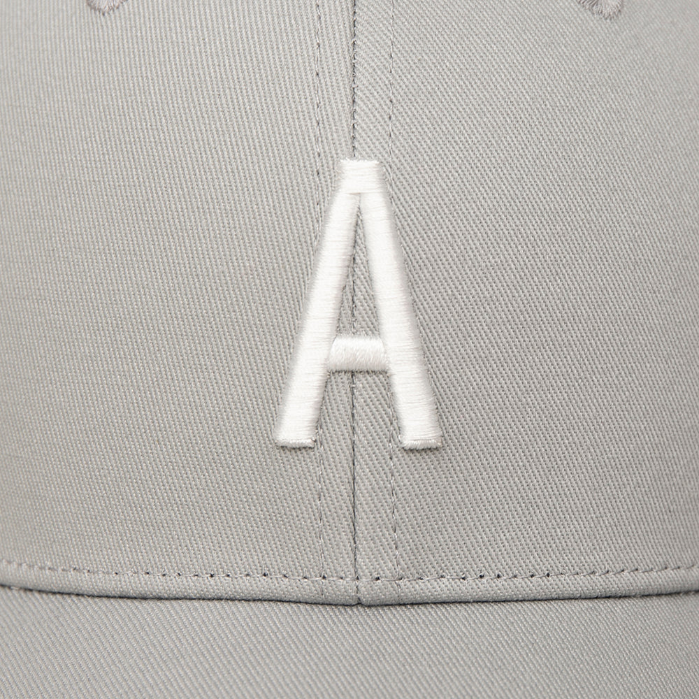 アルファベット刺繍フロントスマートキャップ