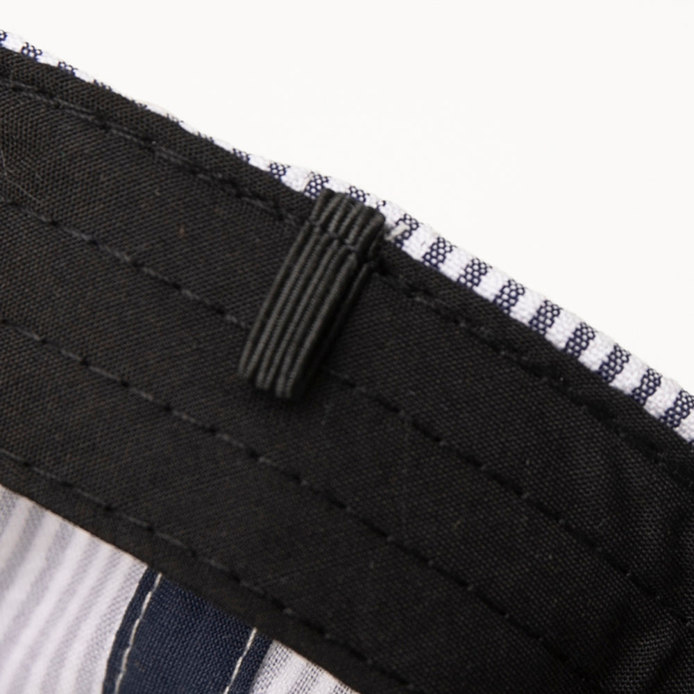 シアサッカーIP刺繍キャップ