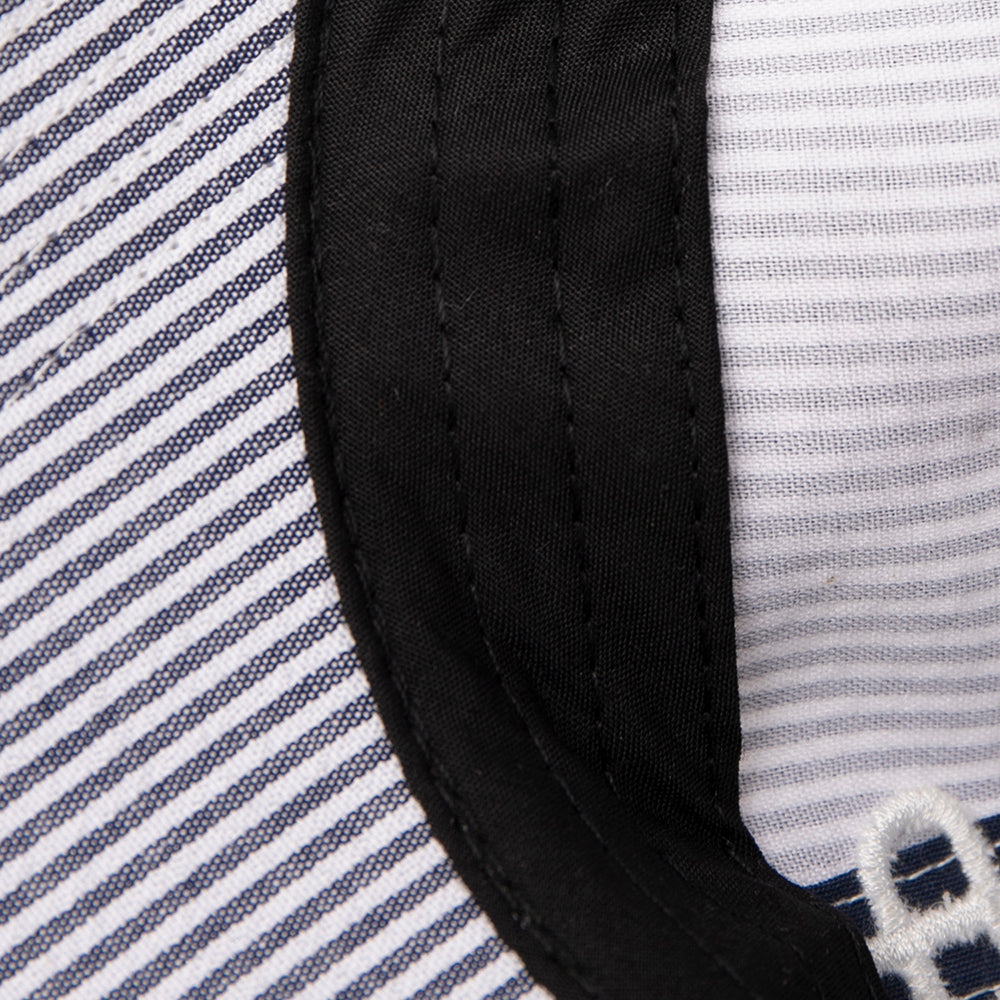 シアサッカーIP刺繍キャップ