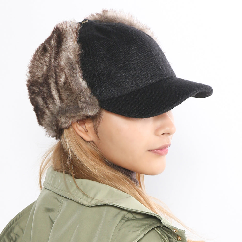 ニット生地フェイクファー付きキャップ