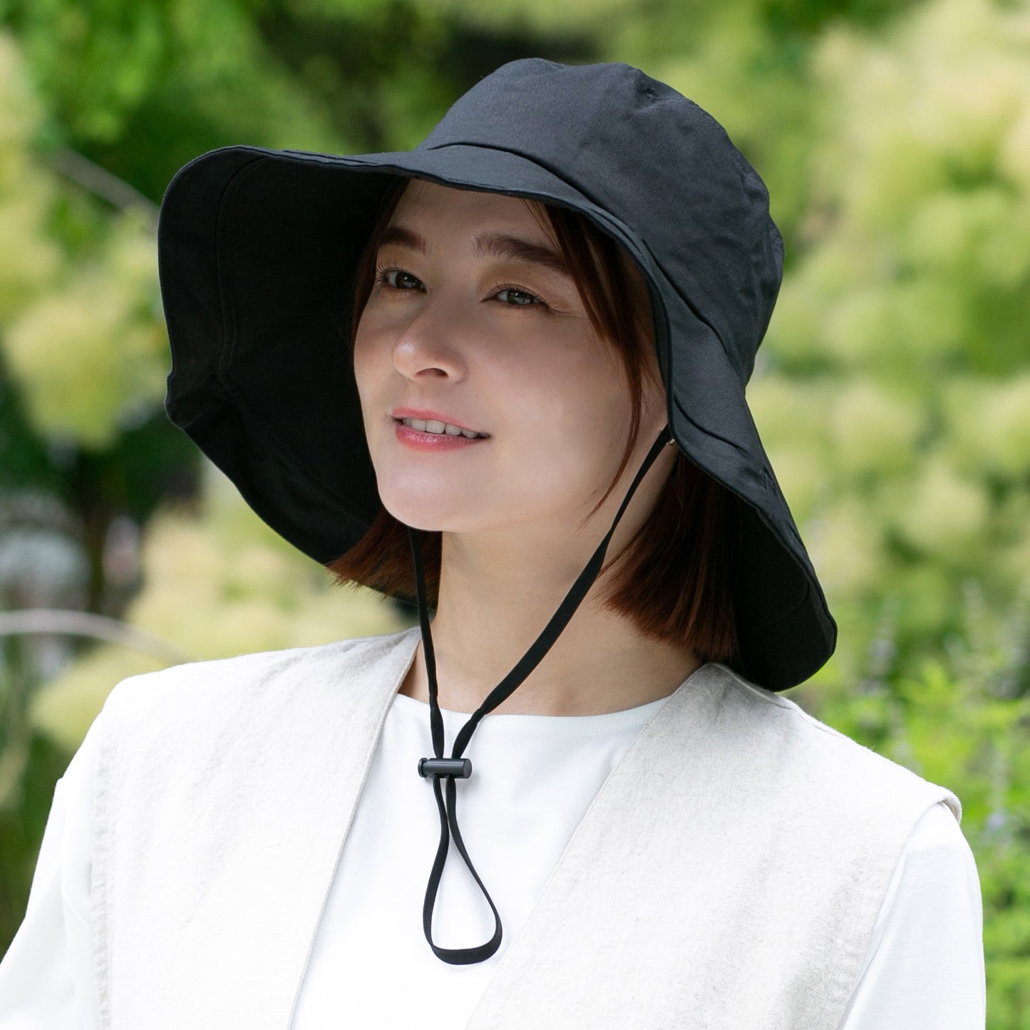 ツバ広UVハット