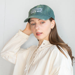デニム刺繍キャップ
