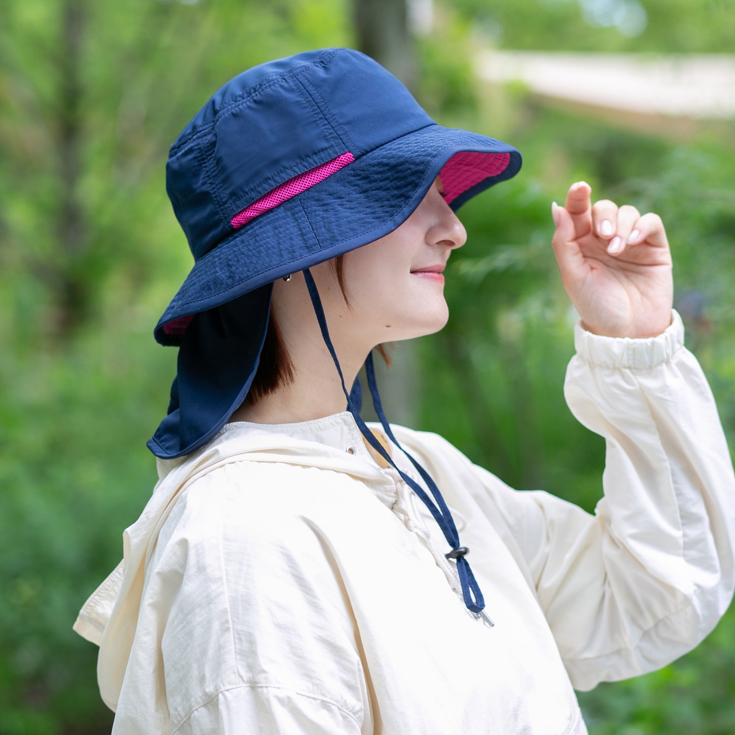 撥水遮光配色垂れ付きサファリ