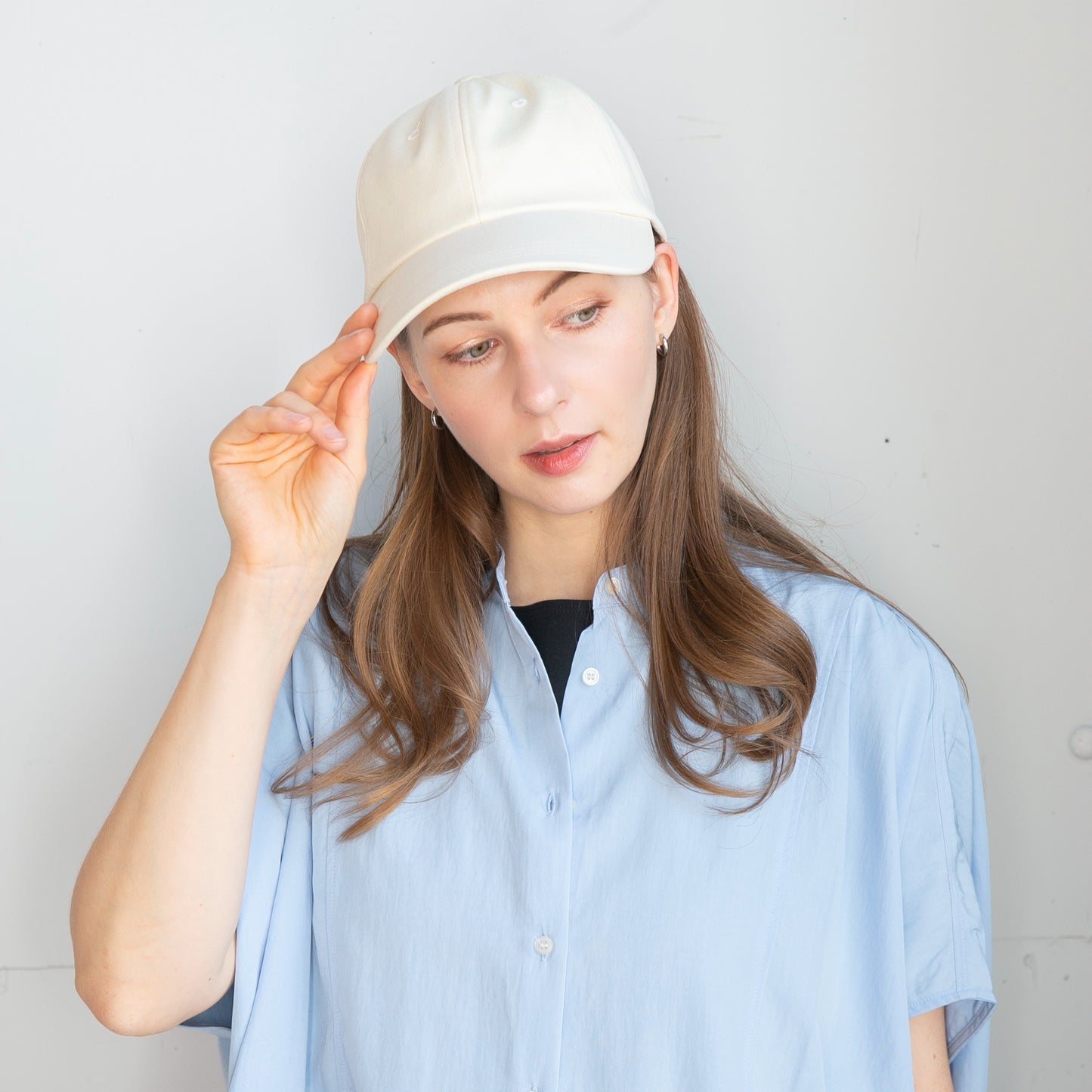 ロングバイザーキャップ