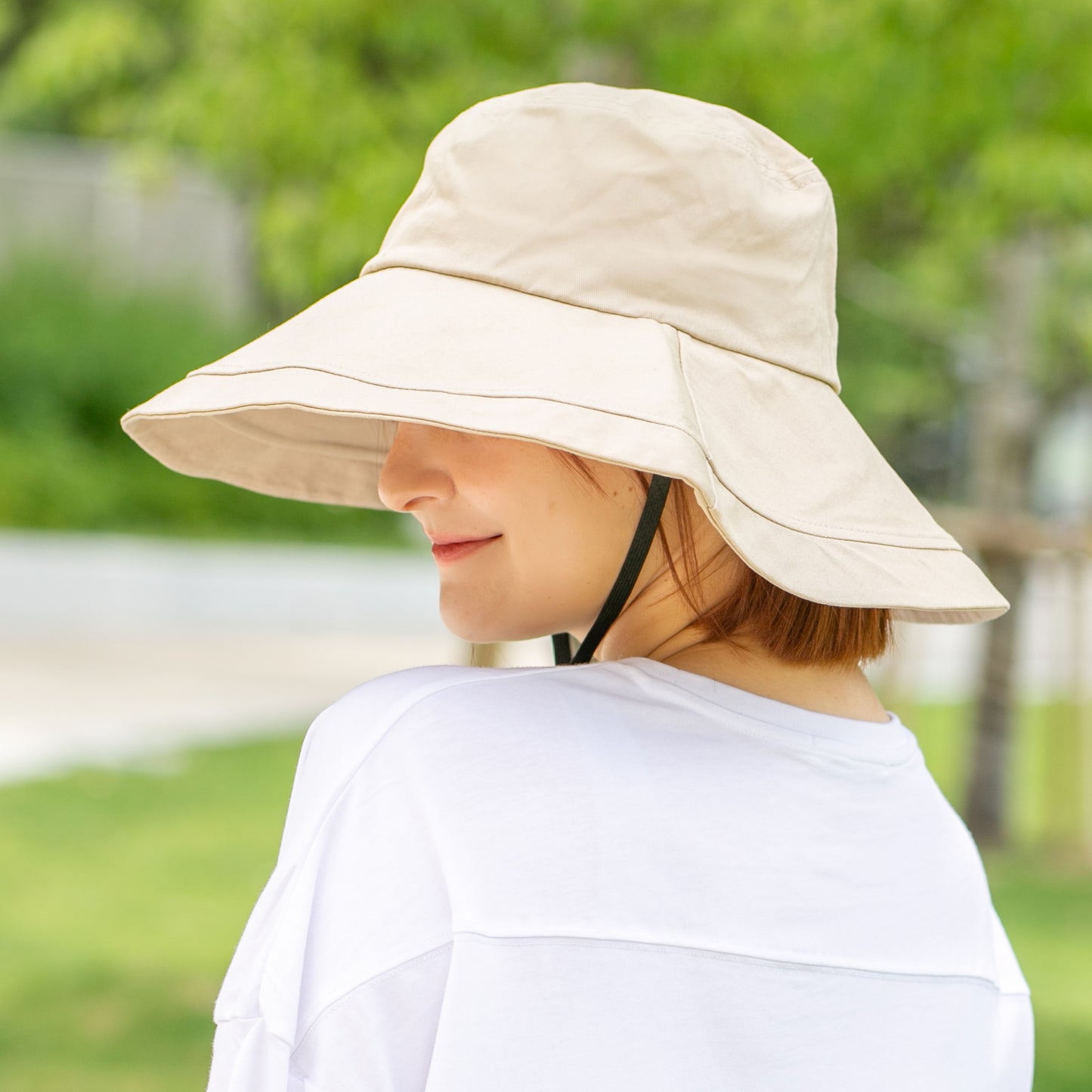 ツバ広UVハット