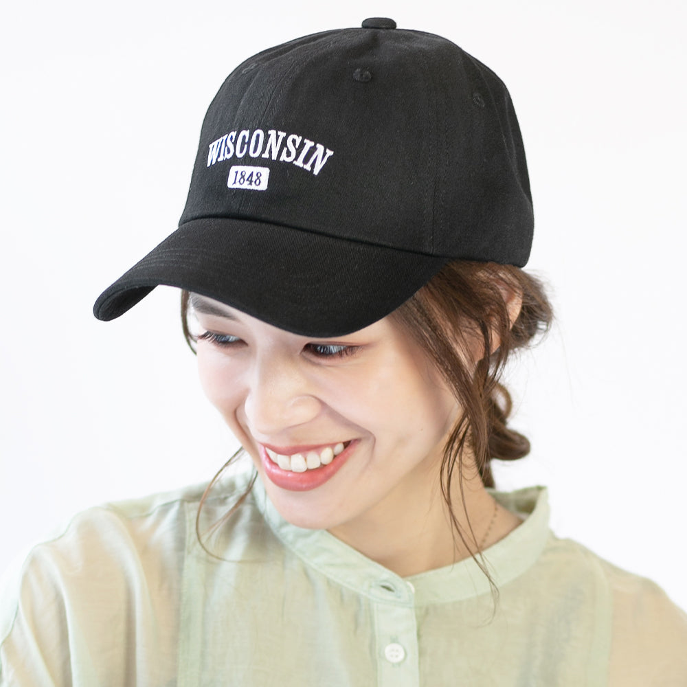 ツイルカレッジ刺繍キャップ