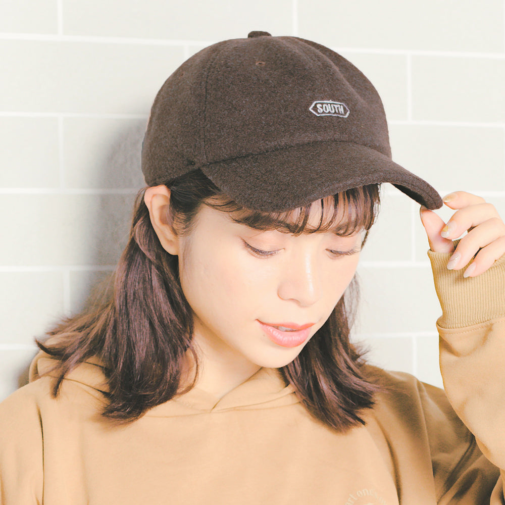 SOUTH刺繍キャップ