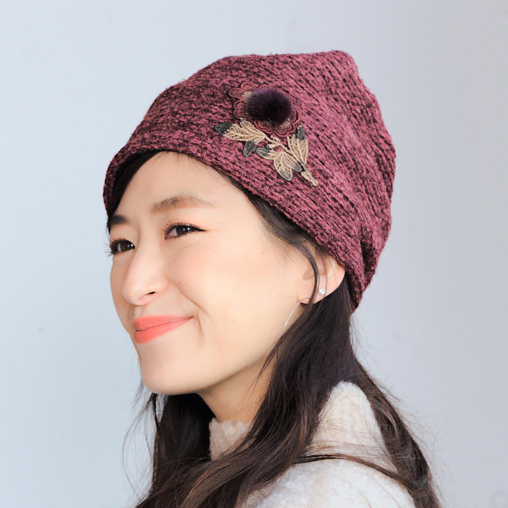 ざっくり編み花刺繍フード