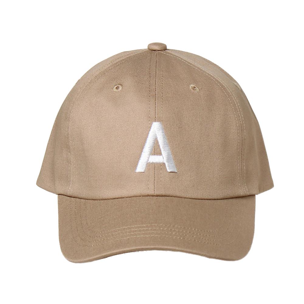 イニシャル刺繍ローキャップ