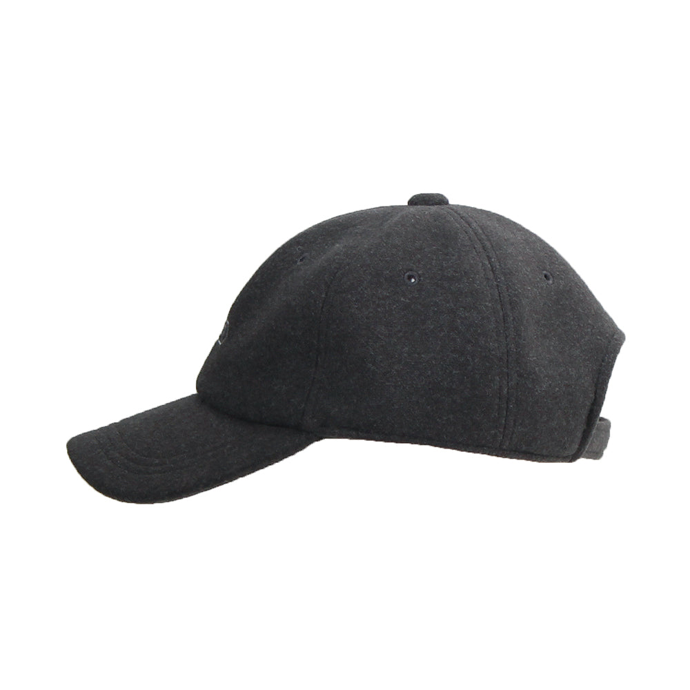 SOUTH刺繍キャップ