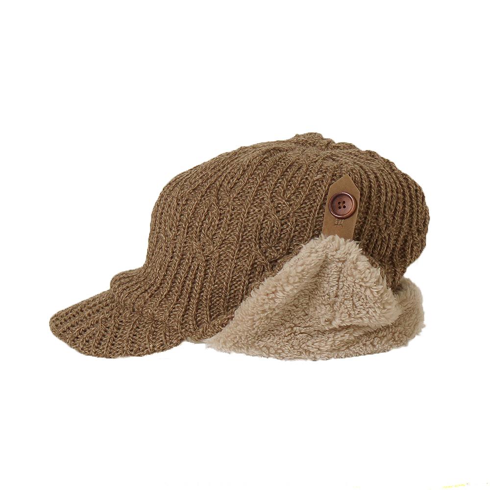 耳あて付きつば付きニット