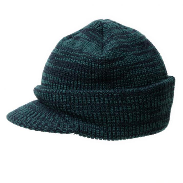 シンプルつば付きニット