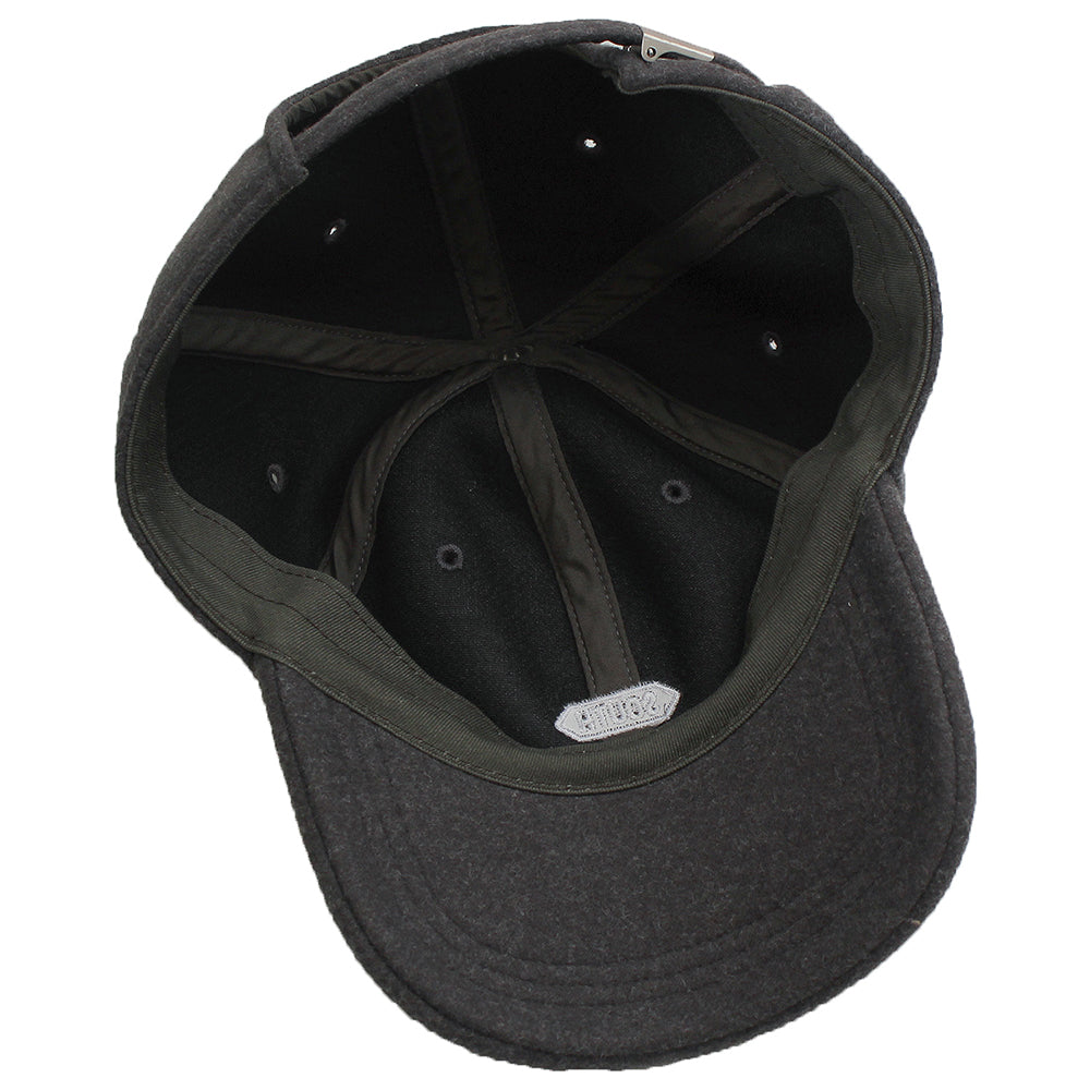 SOUTH刺繍キャップ