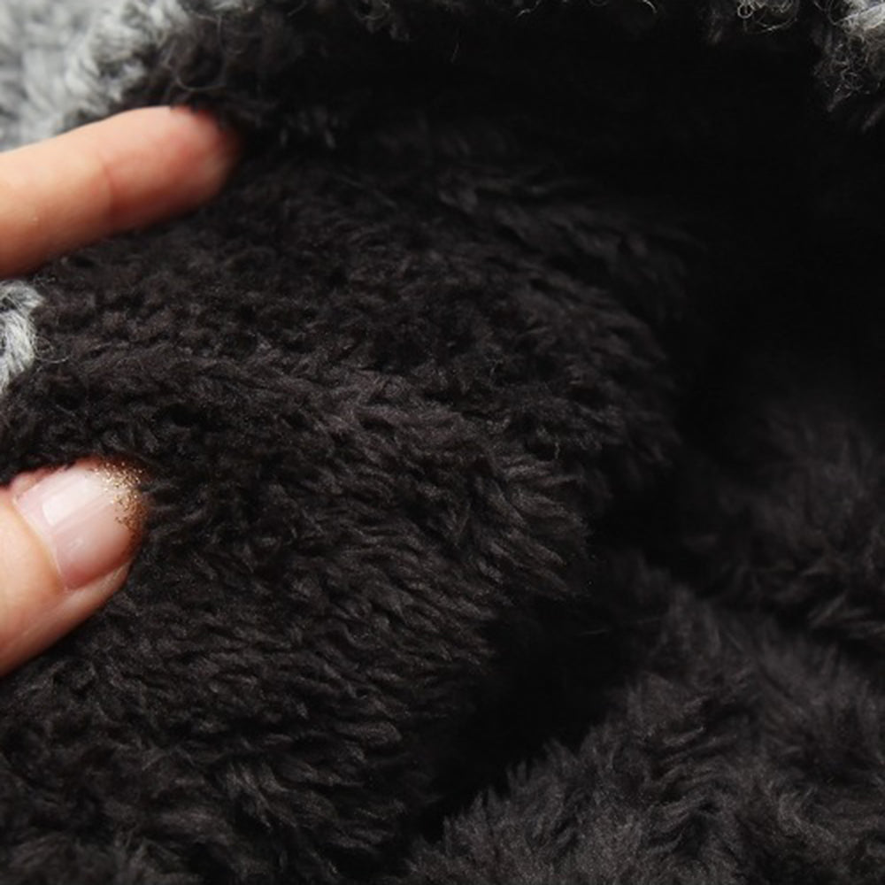 内ボアウールケーブル編みワッチ