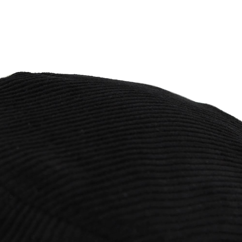 シンプルコーデュロイバケハ