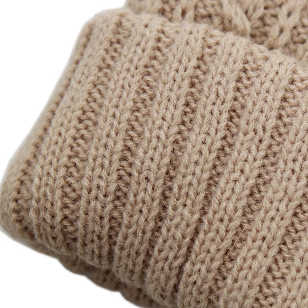 ケーブルニット