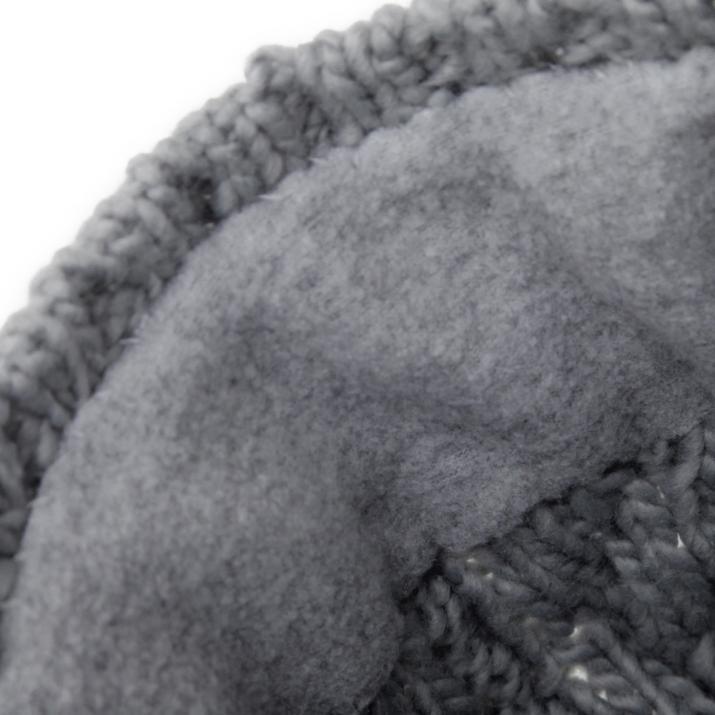 シンプル豆混編みポン付ニット