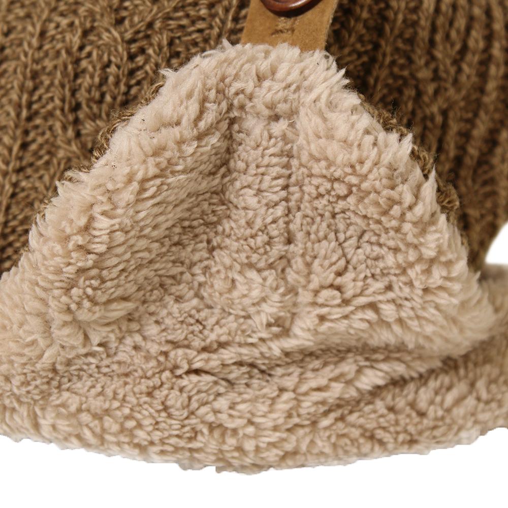 耳あて付きつば付きニット