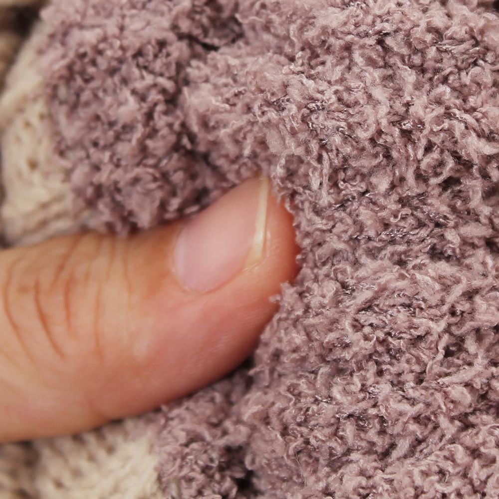 ケーブルニット