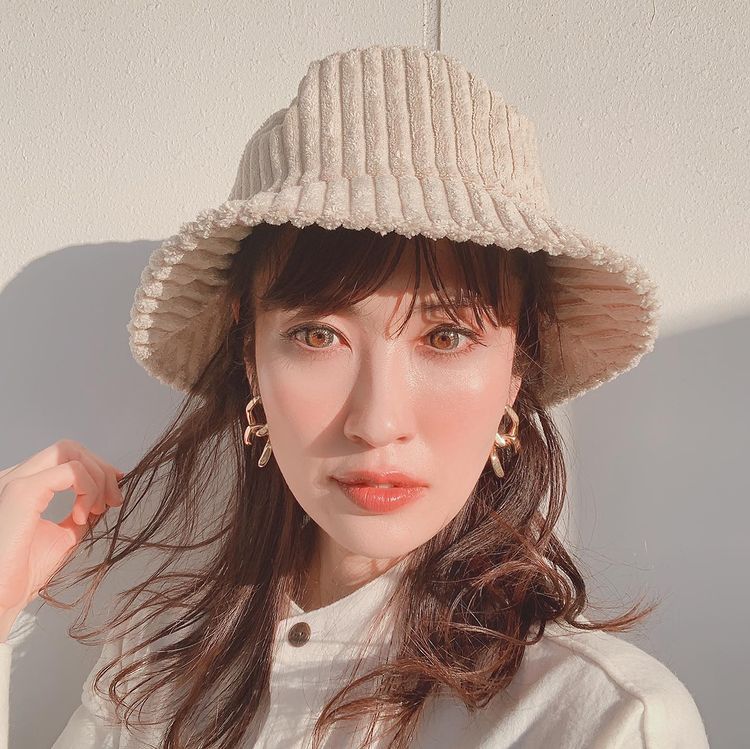 太コーデュロイバケットハット