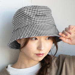ギンガムチェック刺繍入バケハ